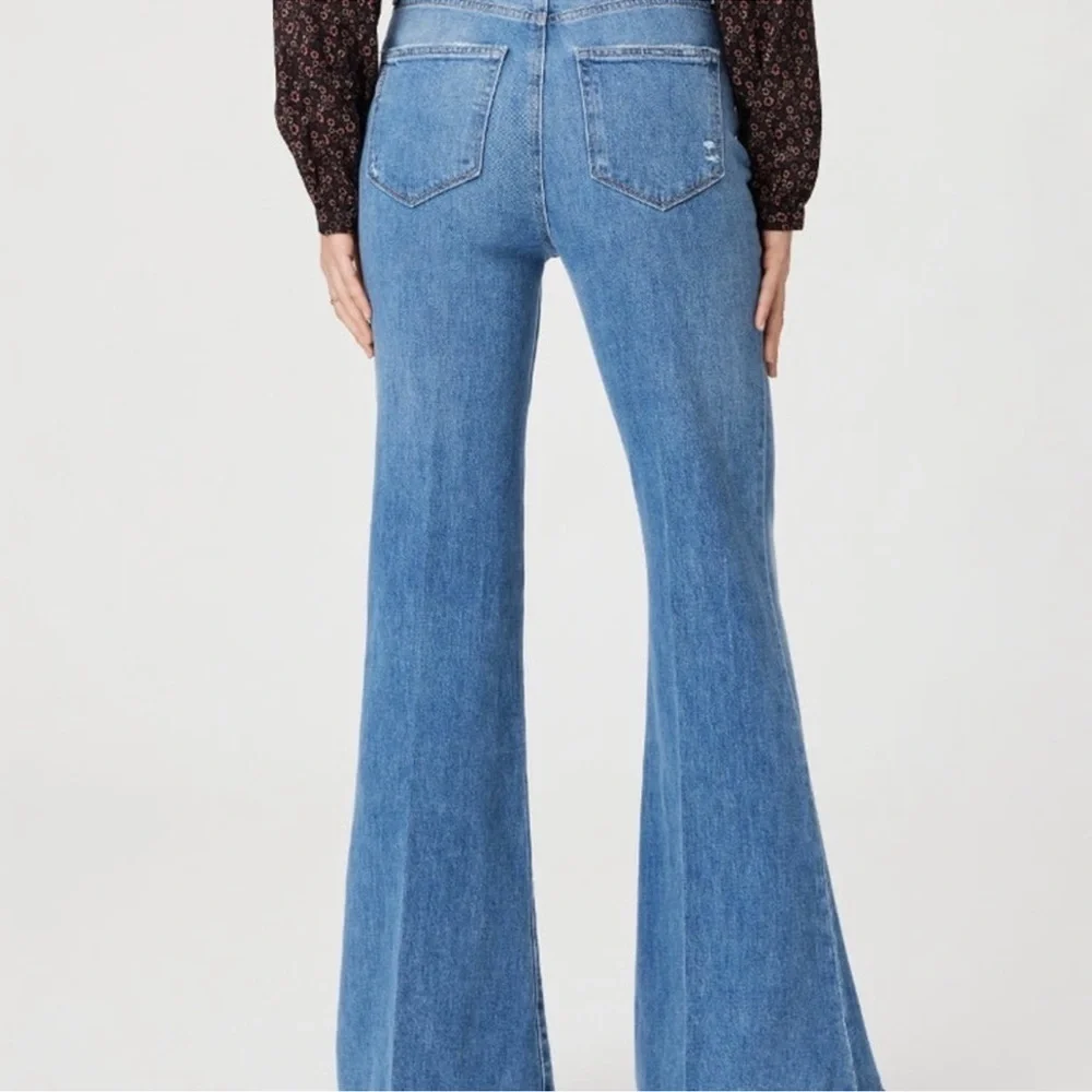 PAIGE Charlie Gabriella Distressed Flare Jeans Sz 26 Medium Wash Y2K Western - Picture 9 of 9